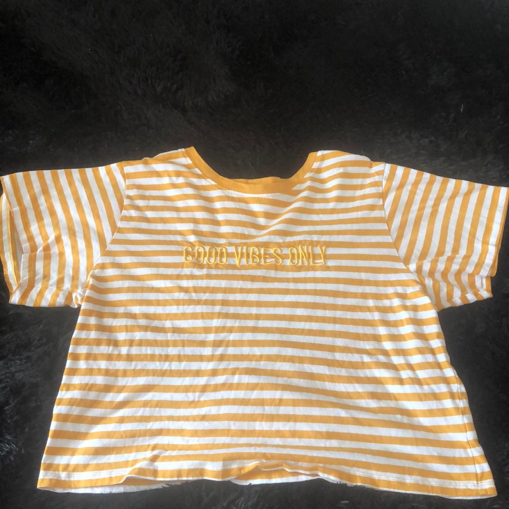 VIBE N’ yellow and white striped crop top